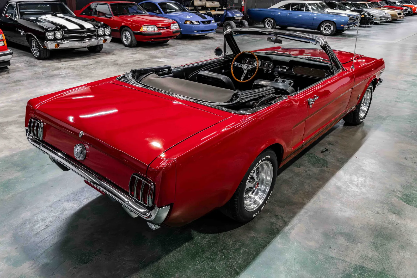 1966-Ford-Mustang-Red-126671-37.jpg