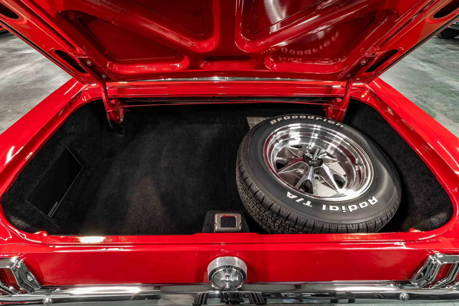 1966-Ford-Mustang-Red-126671-52.jpg