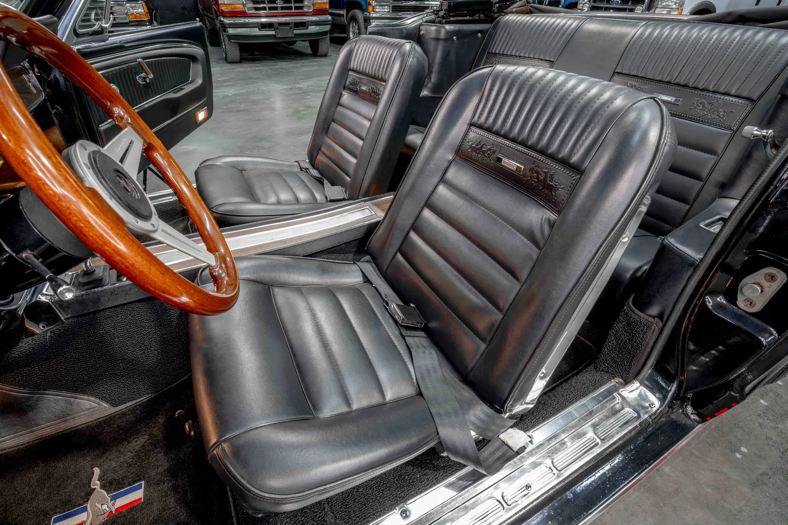 1966-Ford-Mustang-Black-6R08C109474-45.jpg