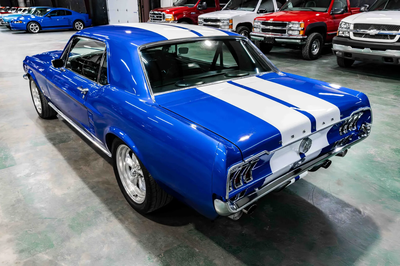 1967-Ford-Mustang-Blue-7R01C121831-35.jpg
