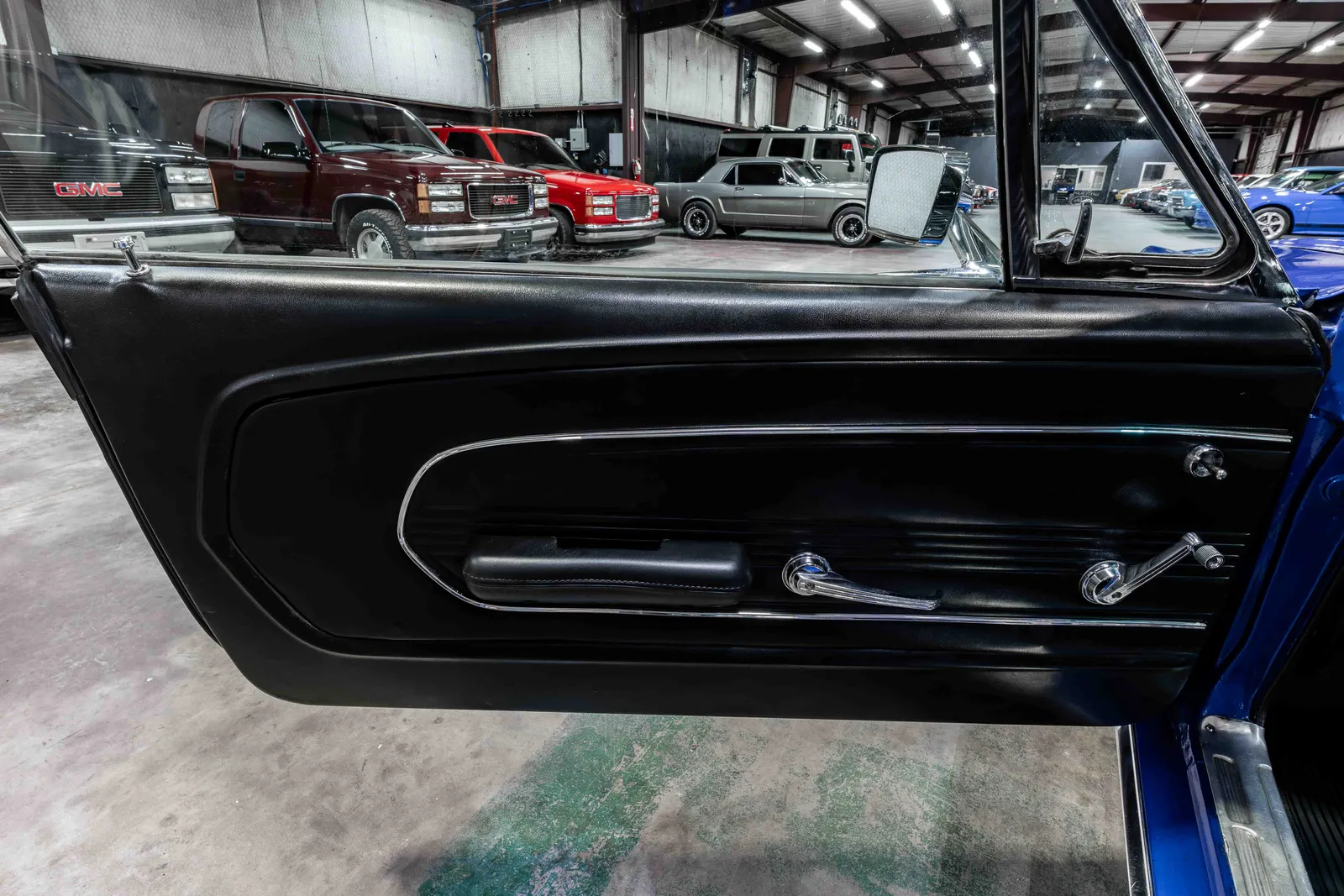 1967-Ford-Mustang-Blue-7R01C121831-44.jpg