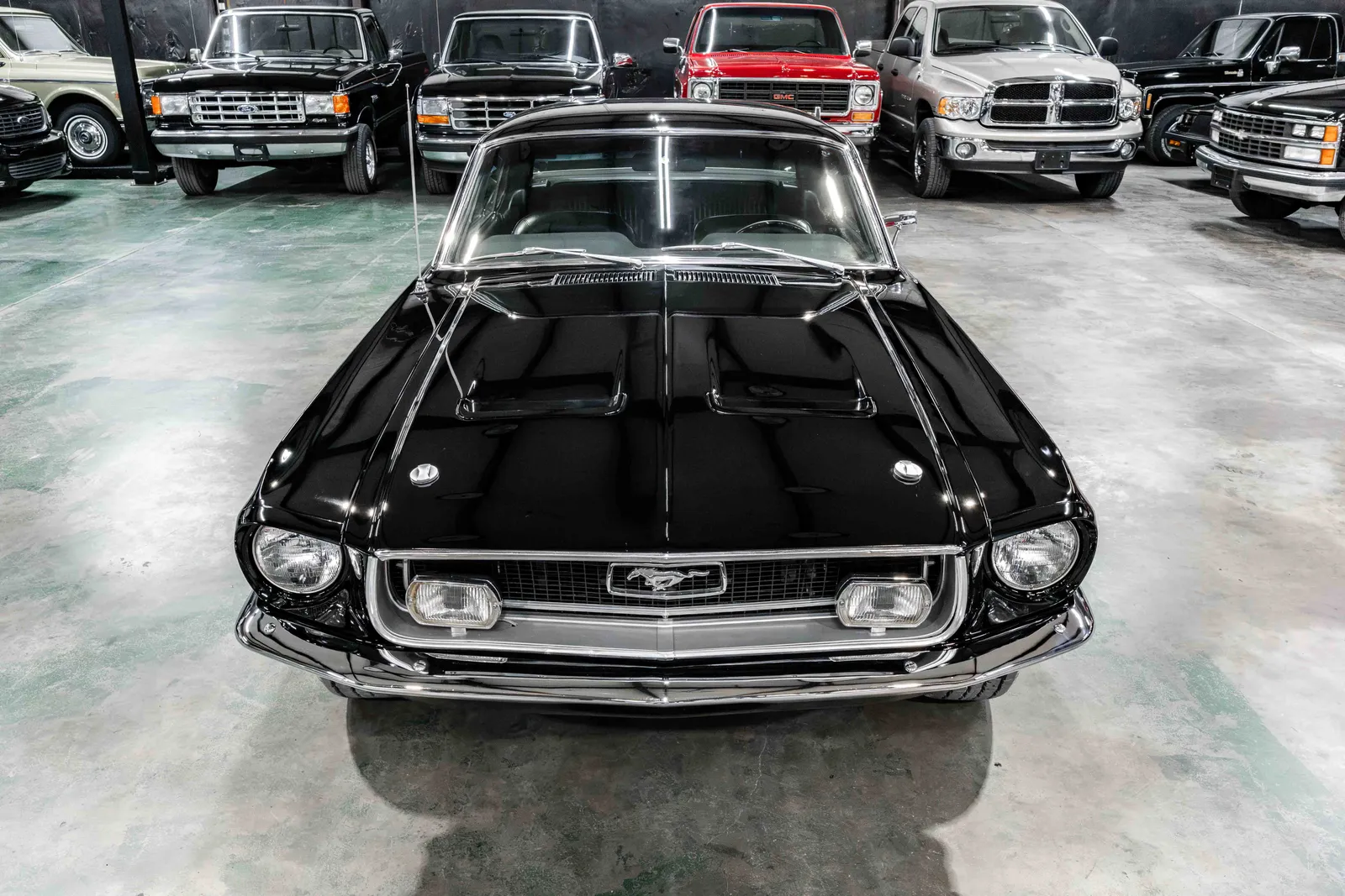 1968-Ford-Mustang-Black-8R01C142427-40.jpg