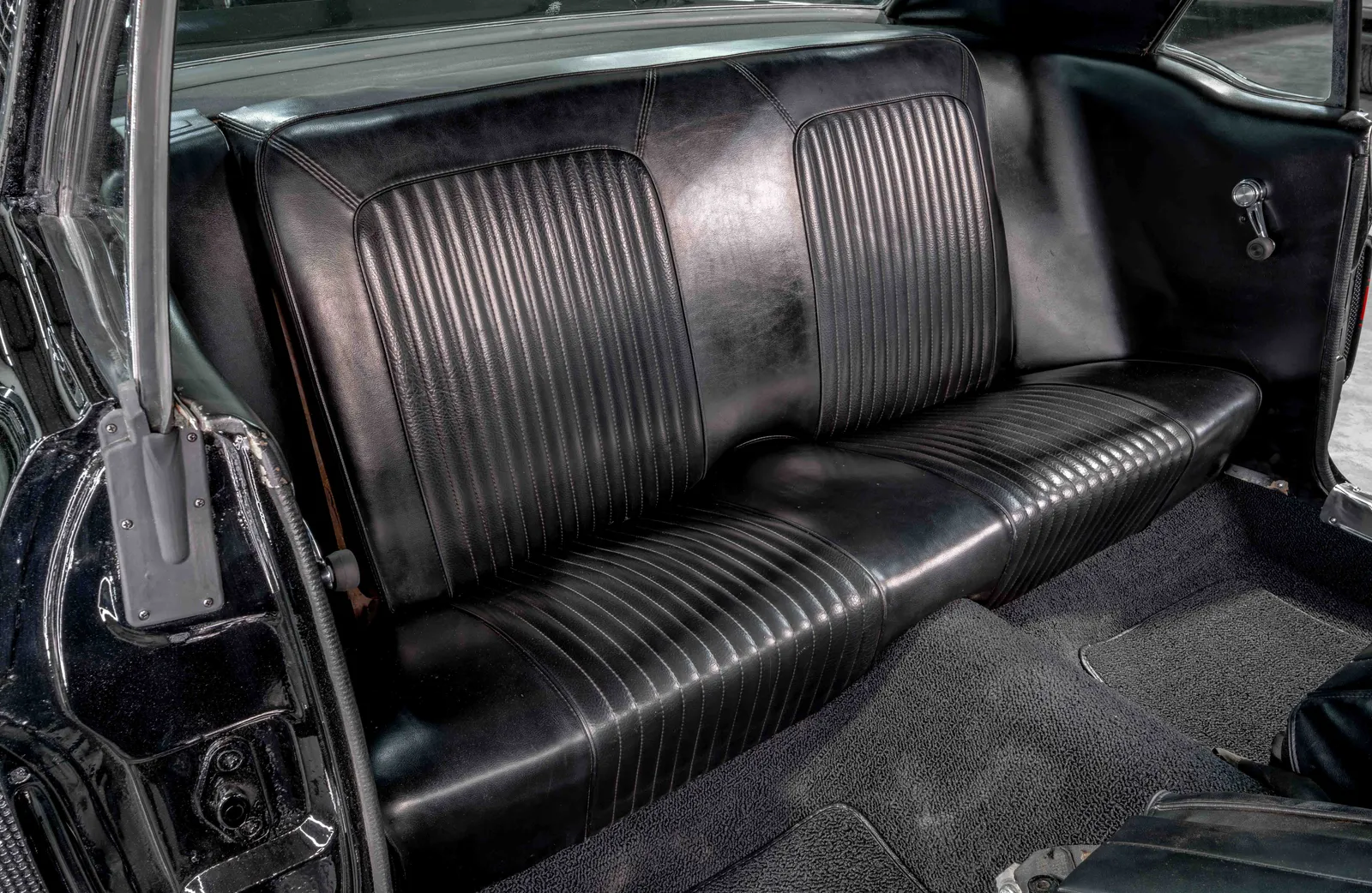 1968-Ford-Mustang-Black-8R01C142427-50.jpg