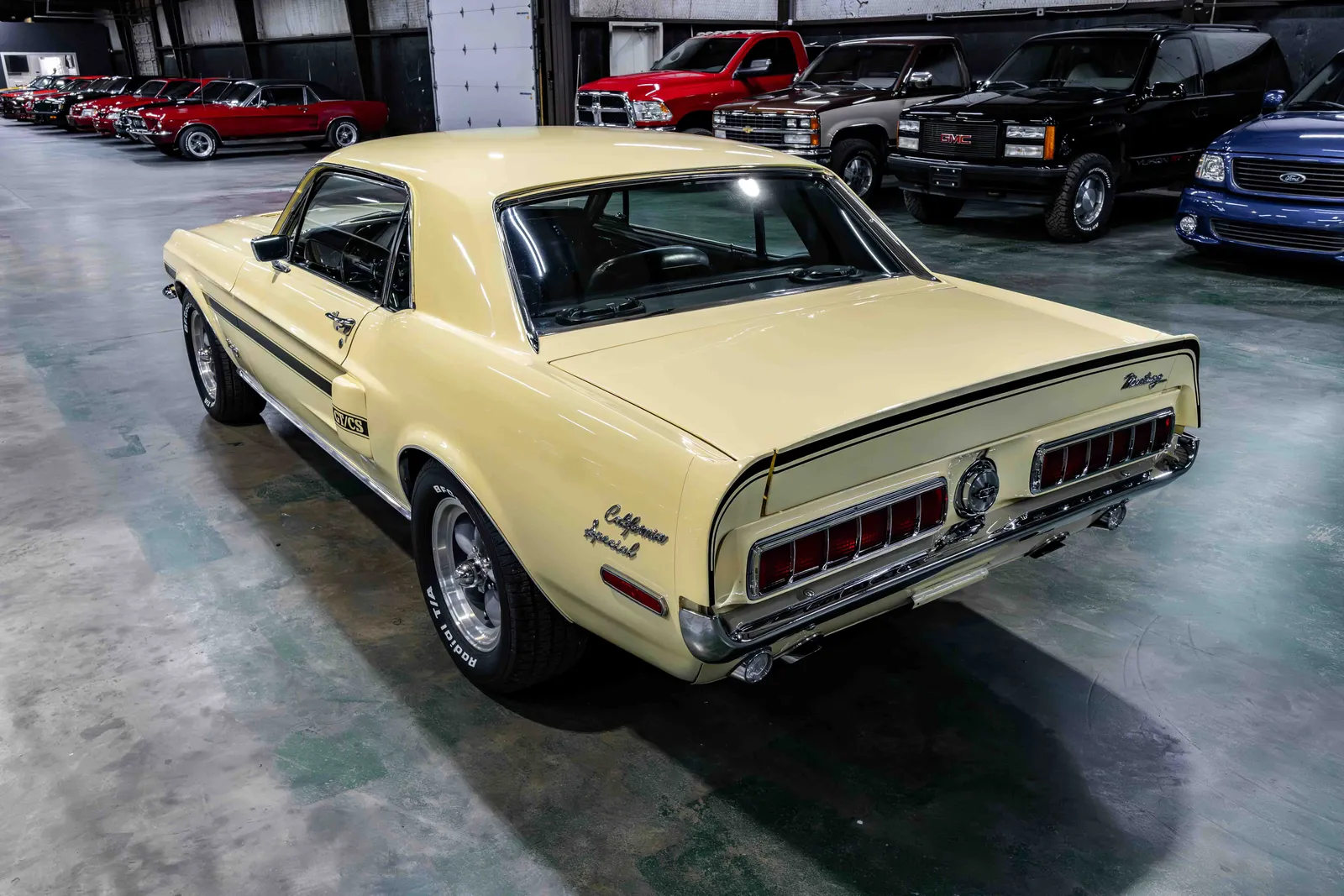 1968-Ford-Mustang-GTCS-Yellow-155795-35.jpg