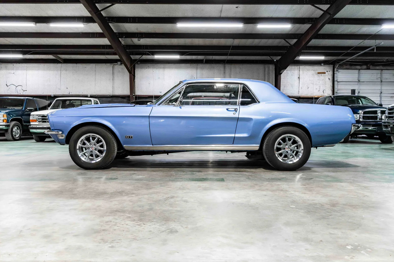 Ford-Mustang-Blue-169233-34.jpg