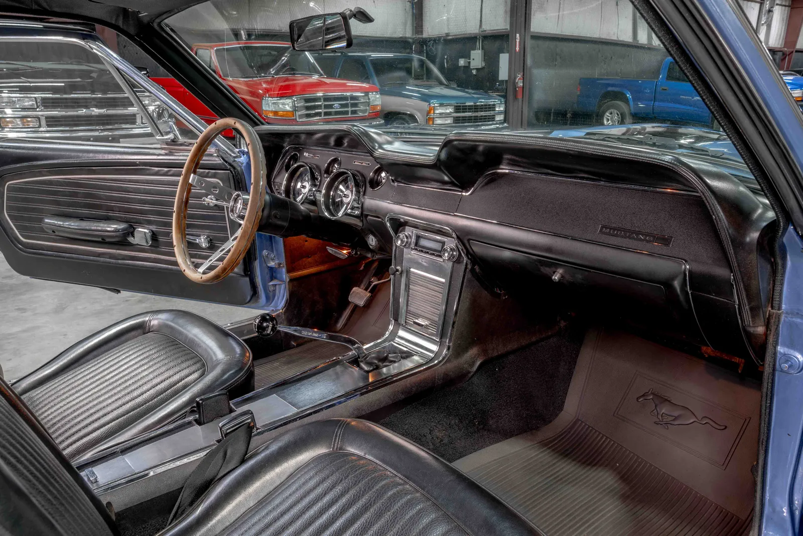Ford-Mustang-Blue-169233-49.jpg