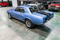 Ford-Mustang-Blue-169233-35.jpg