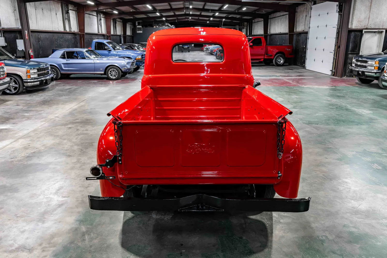 1950-Ford-F1-Red-97HC296624-36.jpg
