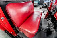 1950-Ford-F1-Red-97HC296624-44.jpg