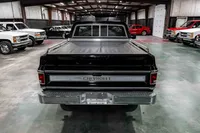 1978-Chevrolet-C10-Black-CCL448J101635-36.jpg