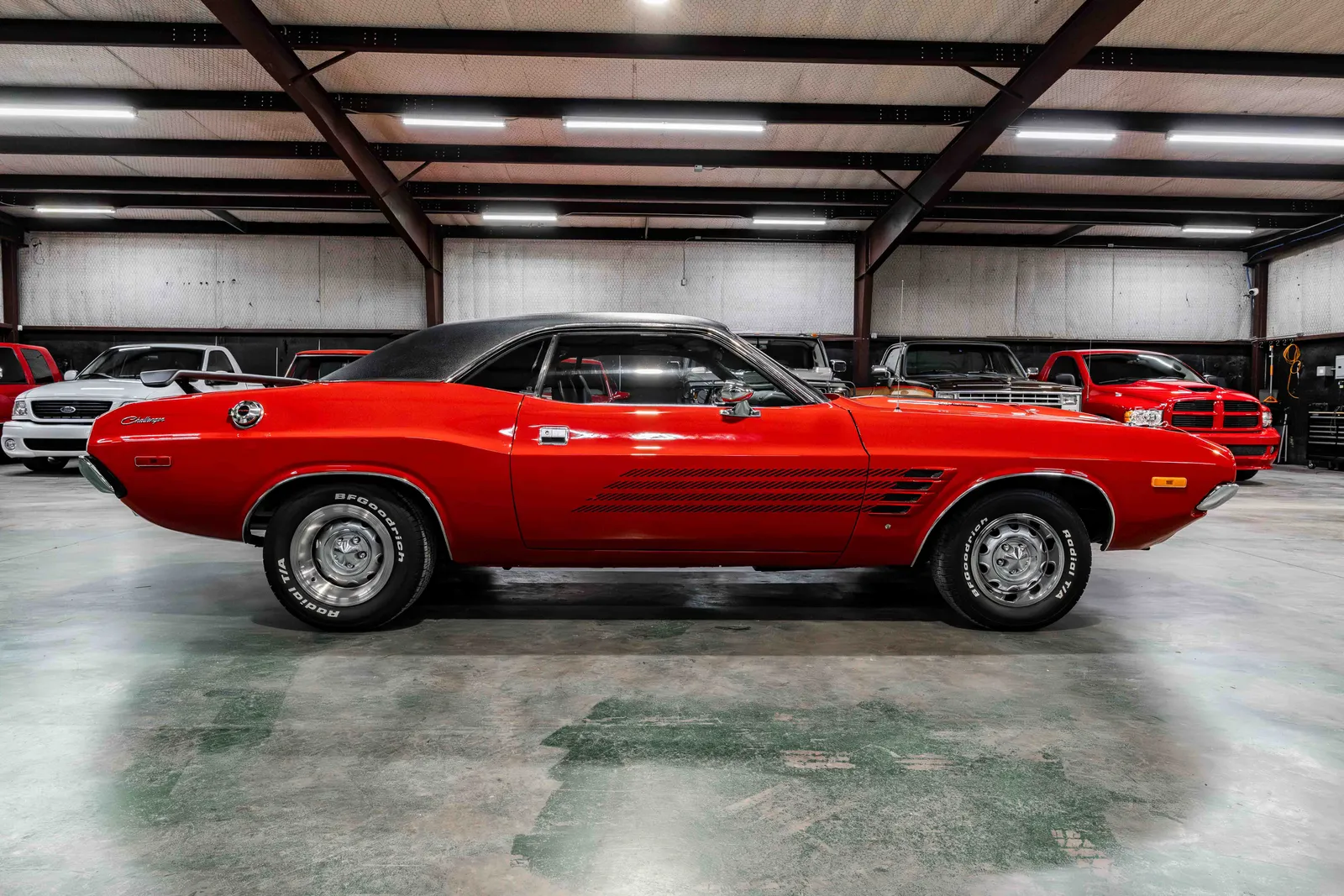 1973-Dodge-Challenger-Rallye-Red-488803-38.jpg
