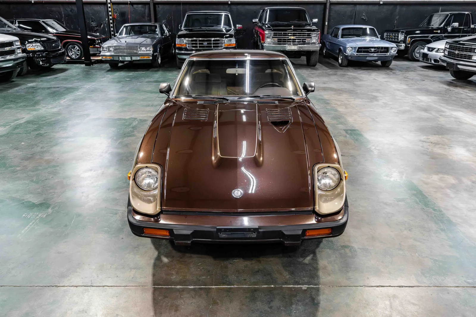 1983-Datsun-280ZX-Dark-Brown-Nugget-Gold-JN1HZ04S9DX559454-40.jpg