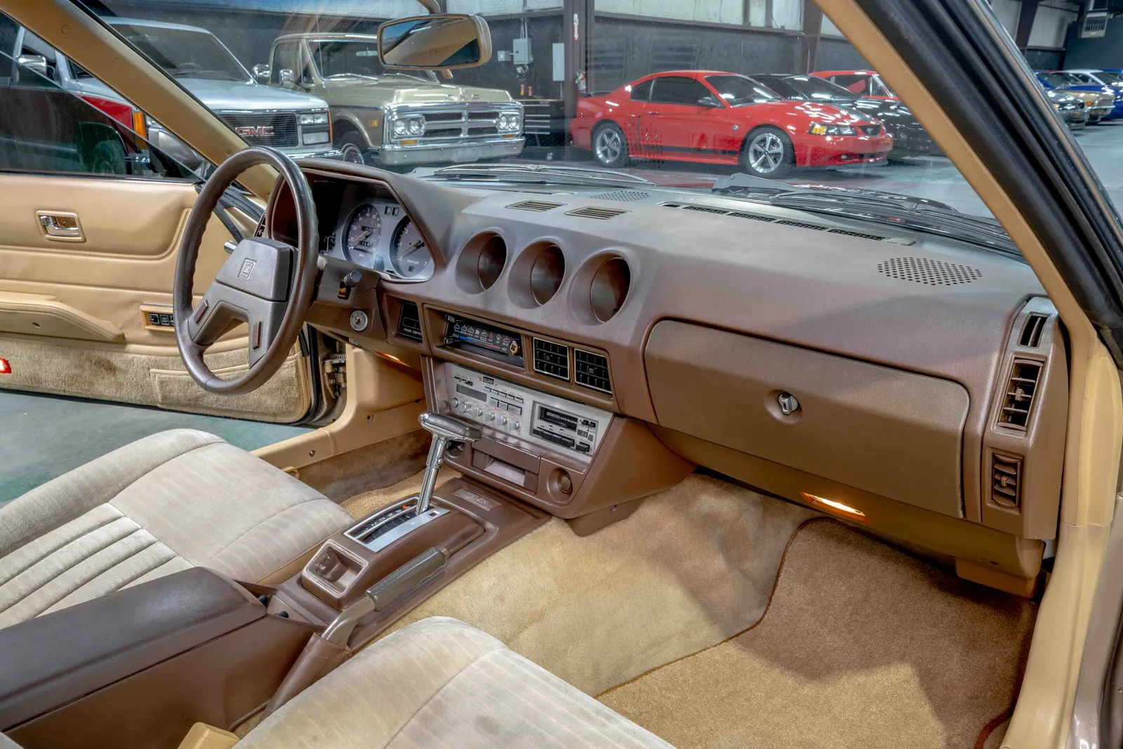 1983-Datsun-280ZX-Dark-Brown-Nugget-Gold-JN1HZ04S9DX559454-48.jpg