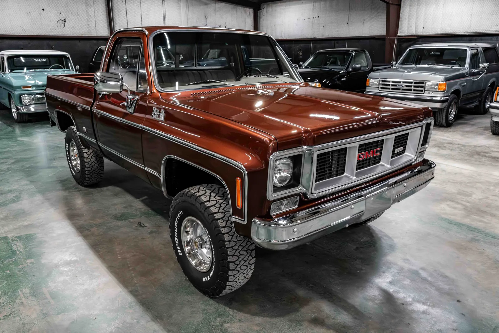 1977-GMC-K10-Brown-TKL147F722257-39.jpg