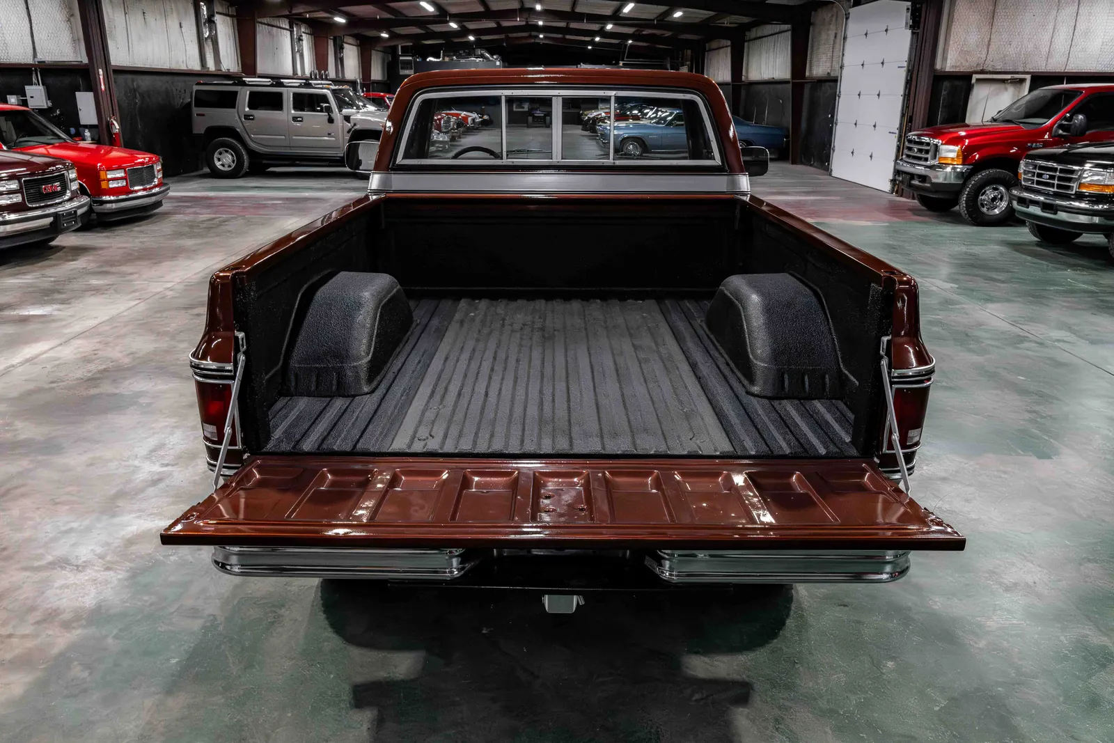 1977-GMC-K10-Brown-TKL147F722257-50.jpg