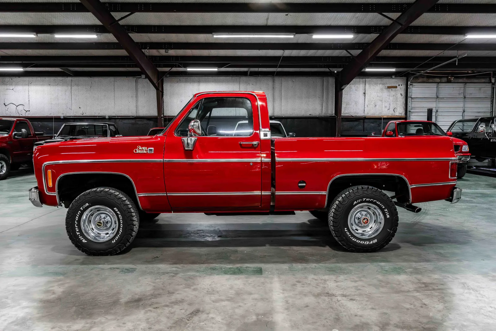 1978-GMC-K10-Red-500966-34.jpg