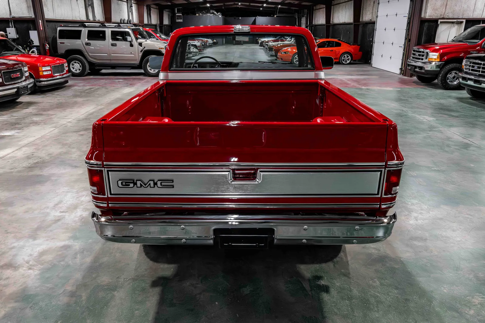 1978-GMC-K10-Red-500966-36.jpg