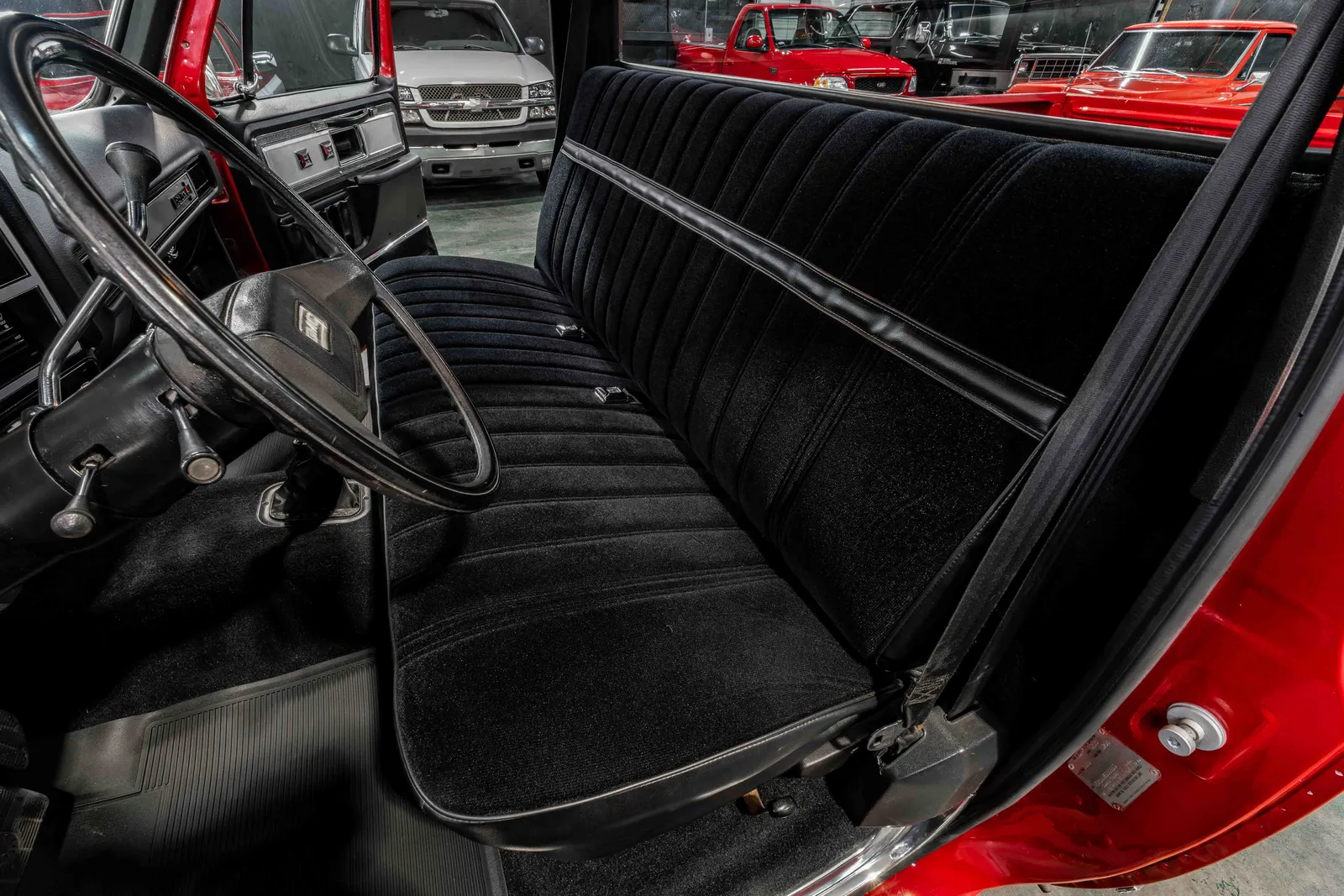 1978-GMC-K10-Red-500966-45.jpg