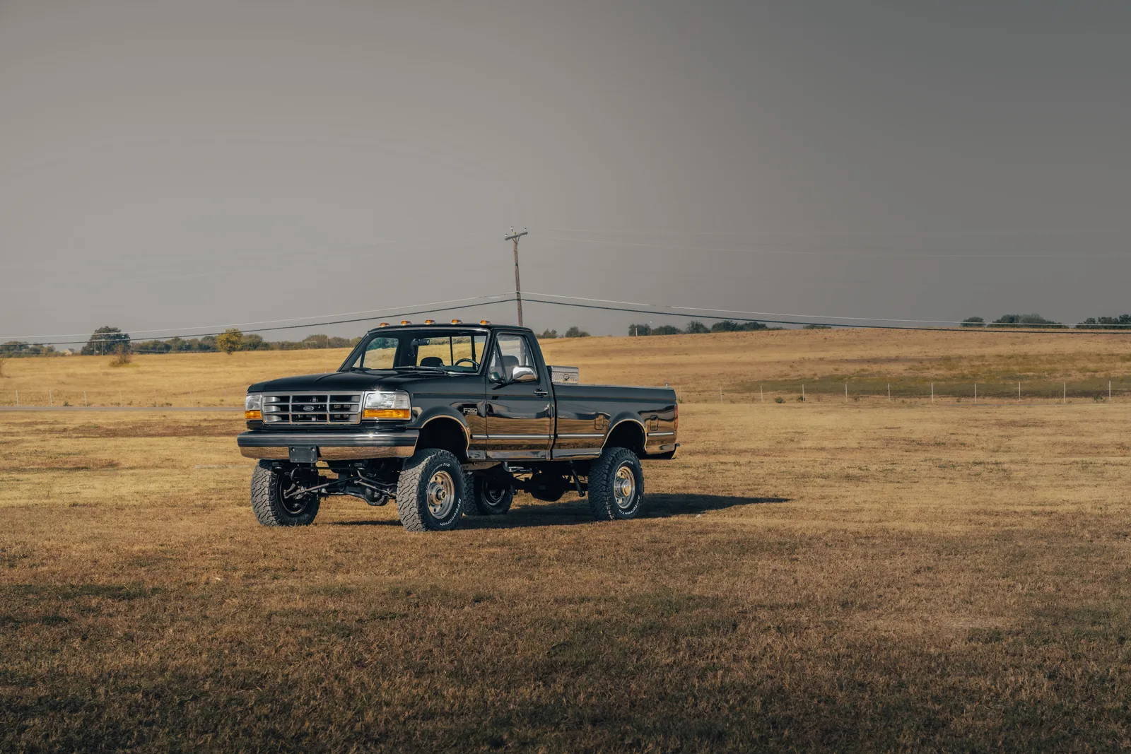 1993 FORD F-250 XLT TEST DRIVE | PC CLASSIC CARS