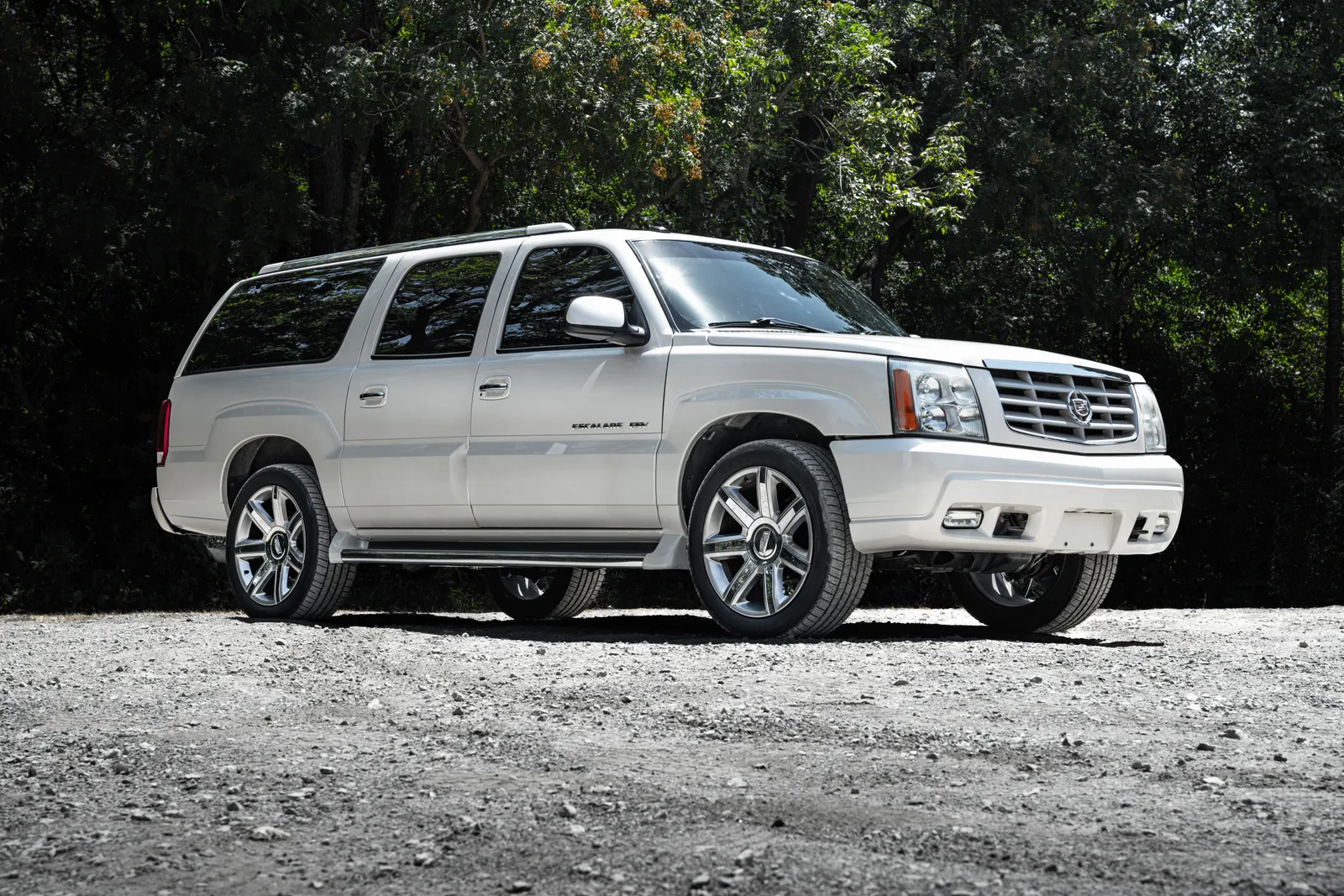 2003 Cadillac Escalade 6.0 Test Drive | PC Classic Cars